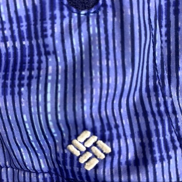 Columbia Sportswear Omni-Tech Shell Jacket size Medium - Picture 10 of 12